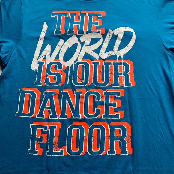 Zumba Wear Fitness Logo Graphics One Size Fits Most Blue T-Shirt Short Sleeves - Picture 6 of 15